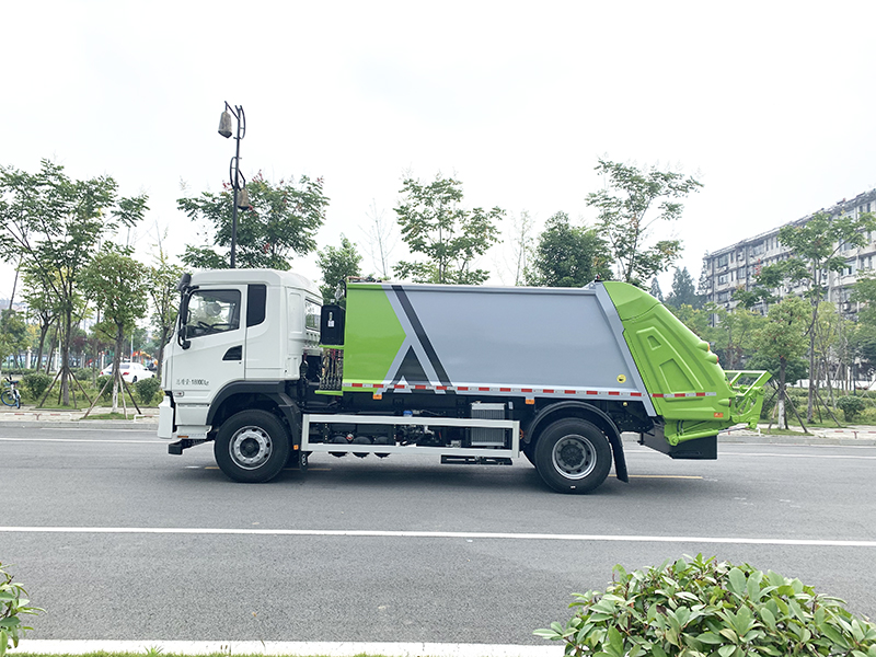 BYDT8后压缩垃圾车